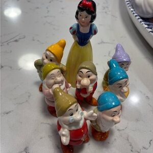 Vintage Snow White and Seven Dwarfs Figurine Set
